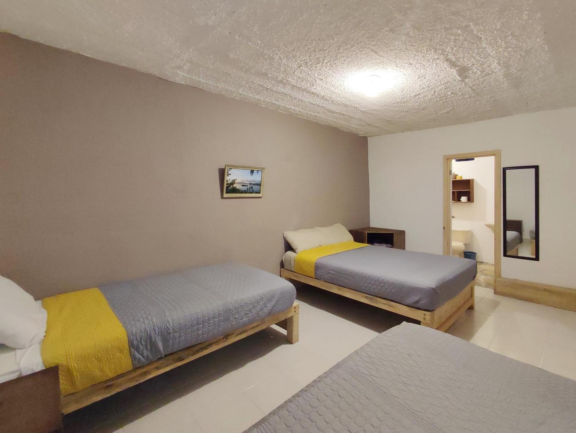 Hostal Ikal San Cristóbal de Las Casas Kamer foto